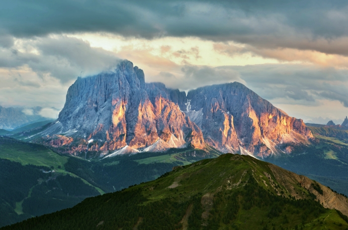 Dolomity